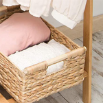 Keranjang Rotan Kecil untuk Mengatur Kamar Mandi, dengan Gagang Kayu